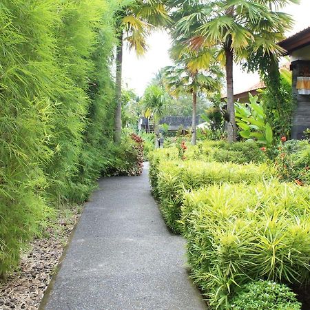 Darra Ria Villa Ubud Esterno foto