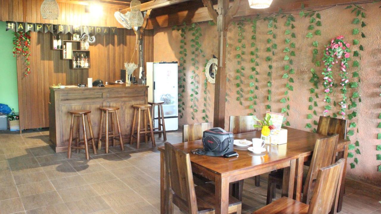 Darra Ria Villa Ubud Esterno foto
