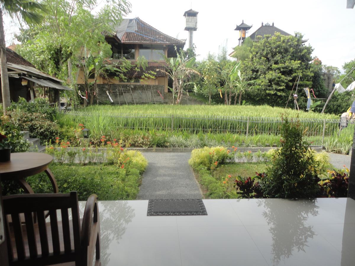 Darra Ria Villa Ubud Esterno foto